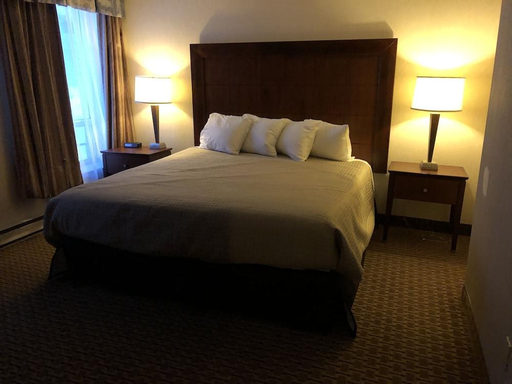 Best Value Inn & Suites Пари Саунд Екстериор снимка
