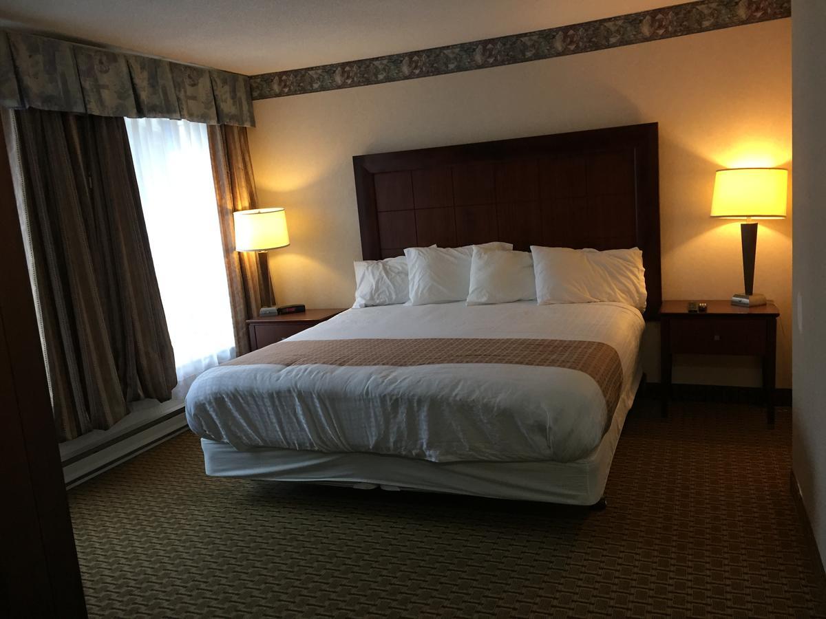Best Value Inn & Suites Пари Саунд Екстериор снимка