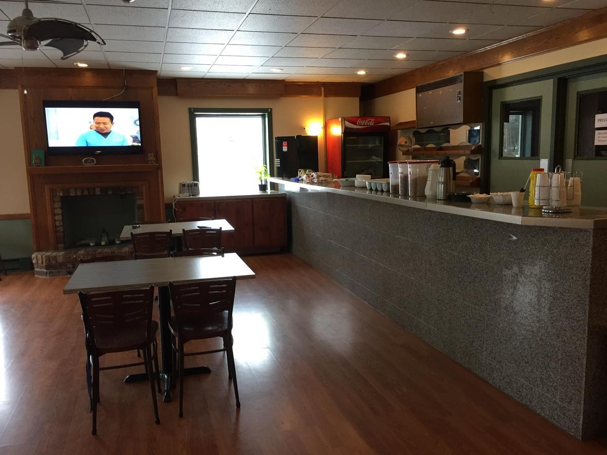 Best Value Inn & Suites Пари Саунд Екстериор снимка