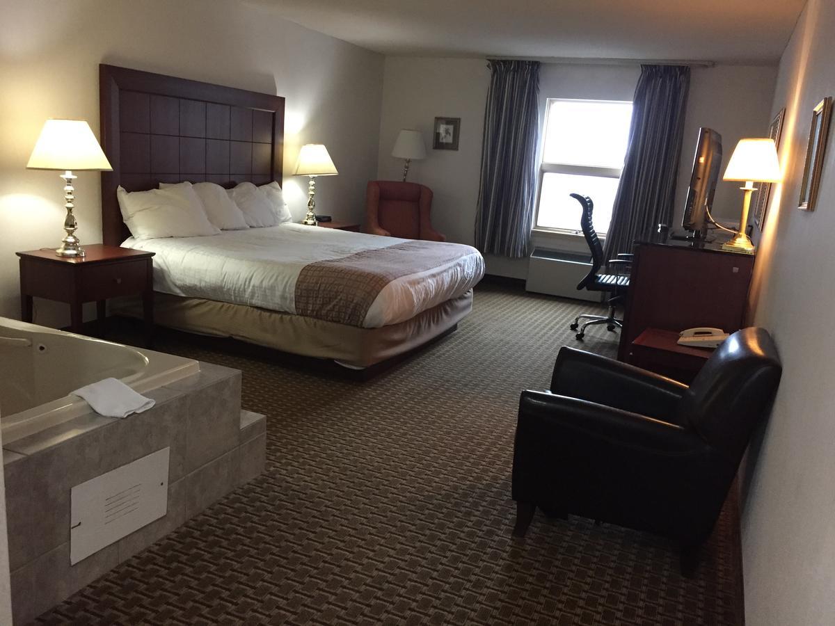 Best Value Inn & Suites Пари Саунд Екстериор снимка