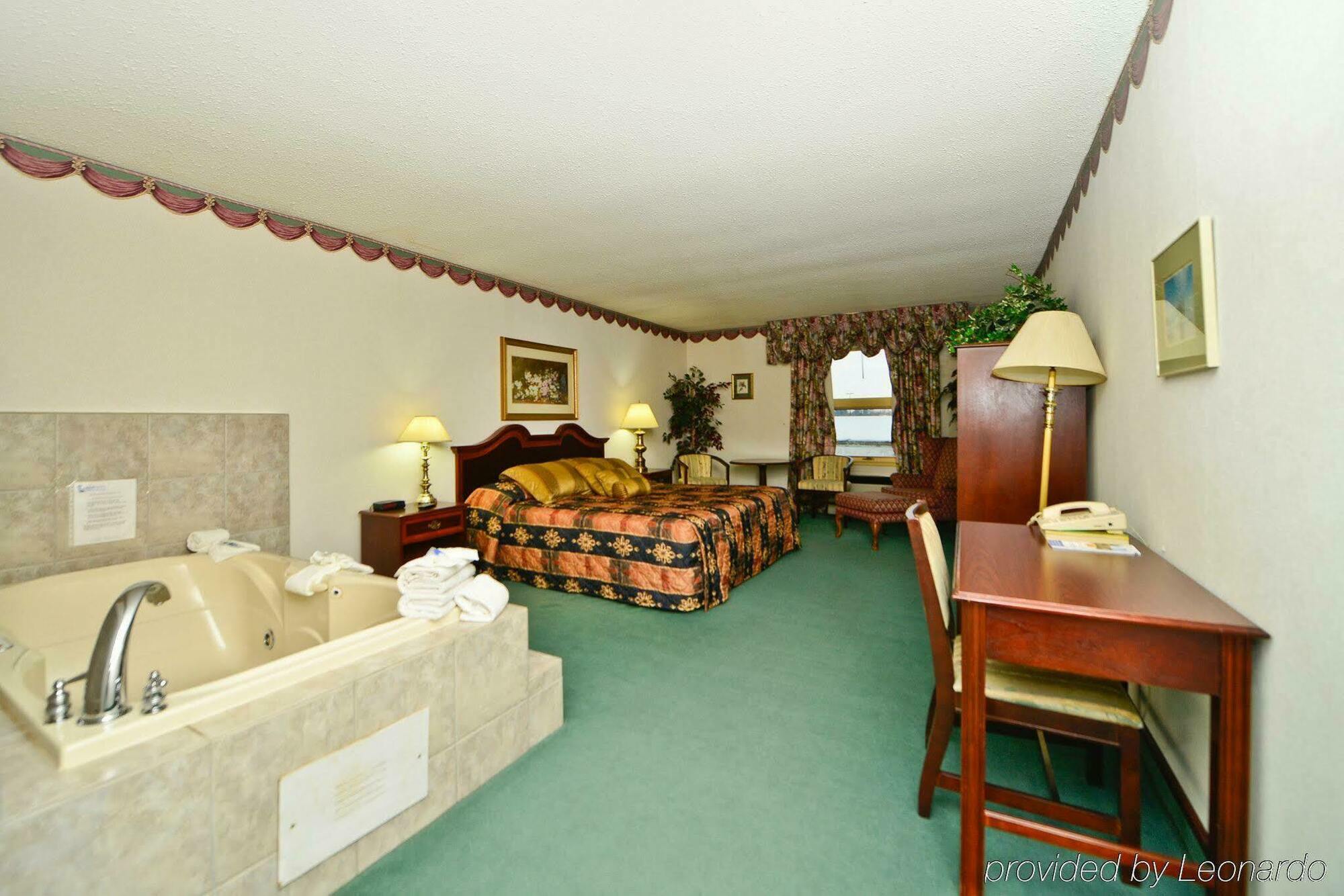 Best Value Inn & Suites Пари Саунд Екстериор снимка