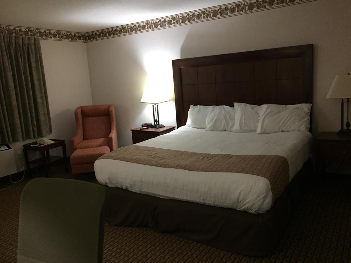 Best Value Inn & Suites Пари Саунд Екстериор снимка